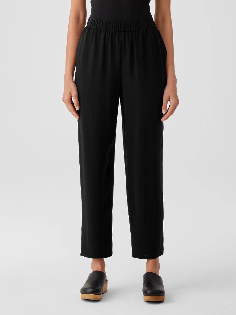Eileen Fisher 100% Silk Georgette Crepe Tapered Pant Black Sz SP Petite Pull On
